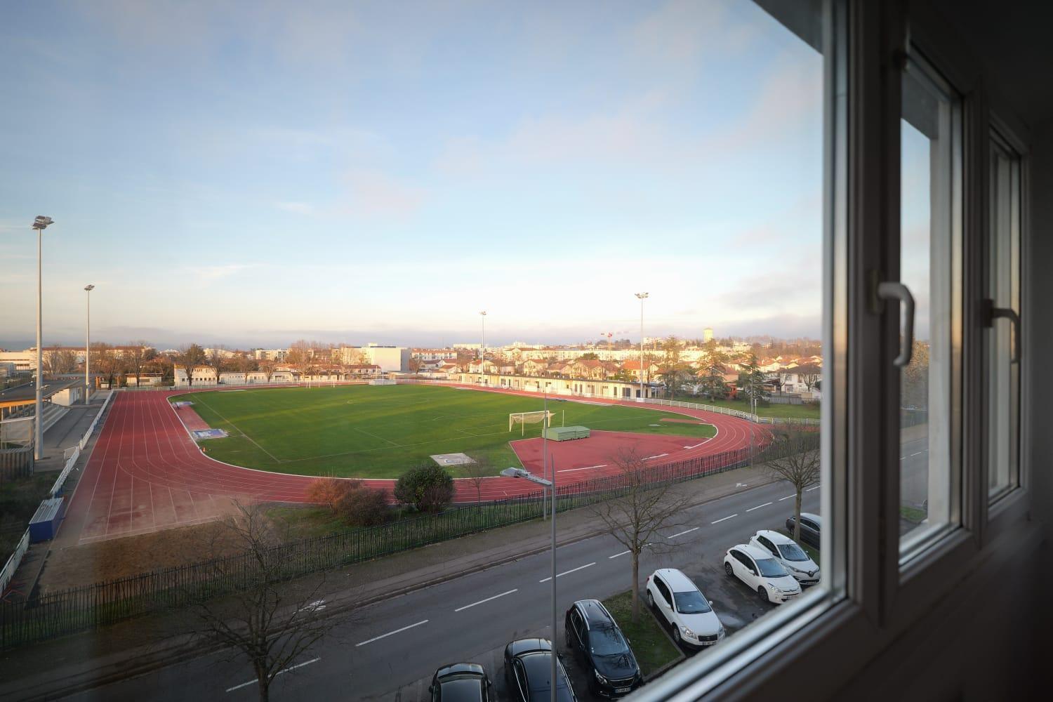 Apartment Arena/ Groupama Stadium/ Eurexpo Decines-Charpieu